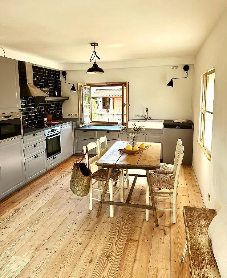 Abrahams Bayr Cottage Schechen 0*,