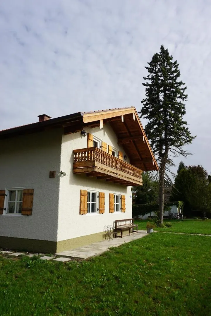 Abrahams Bayr Cottage Schechen 0*,  Germania